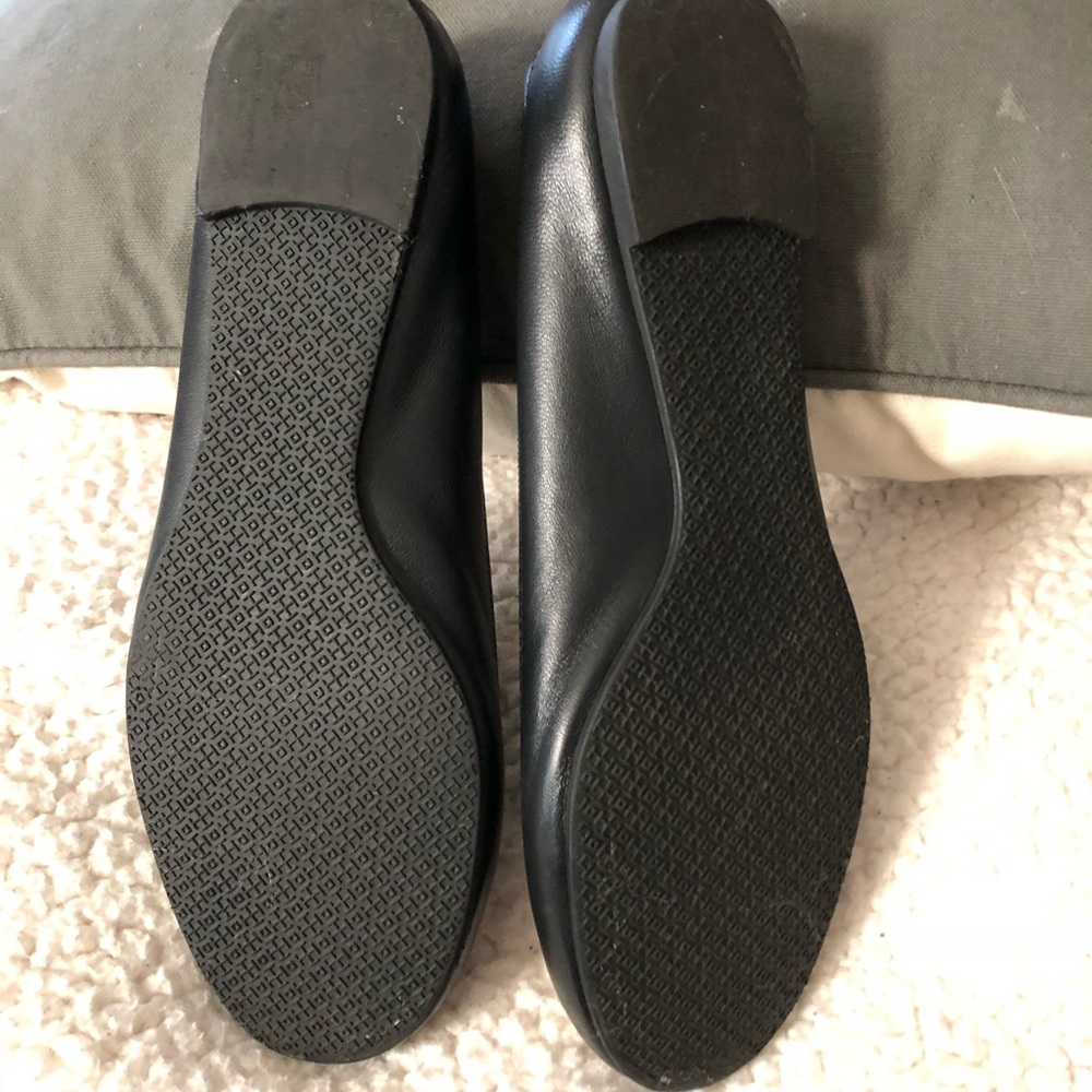 Tory Burch flats EUC